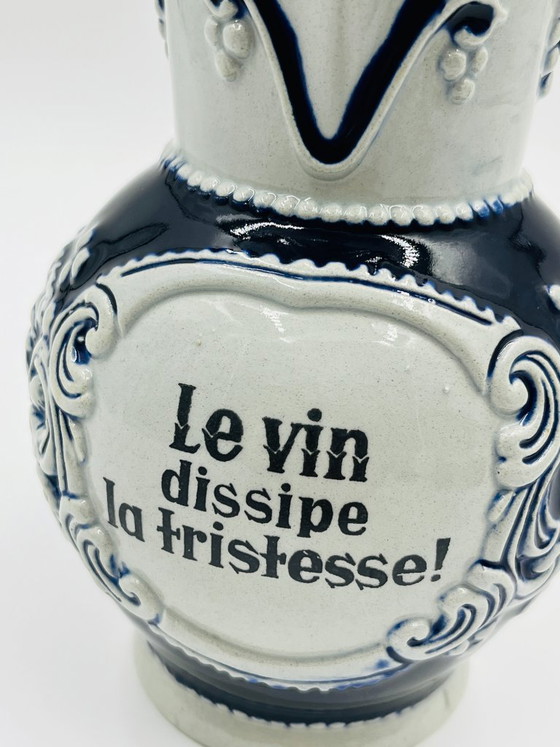 Marzi & Remy Stoneware Wine Pitcher "Le vin dissipe la tristesse", Glass & Decanter, Ceramic, Blue (photo 8 of 8)