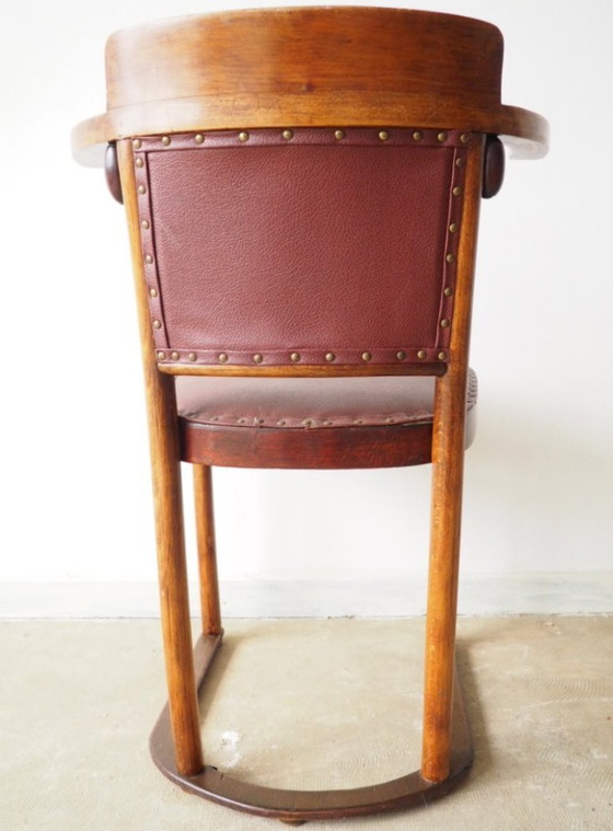 Image 1 of Fledermaus stoel - Josef Hoffmann, geproduceerd door THONET