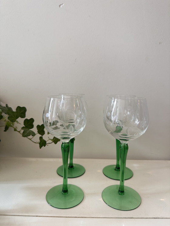 Image 1 of 4 wijnglazen jaren 70