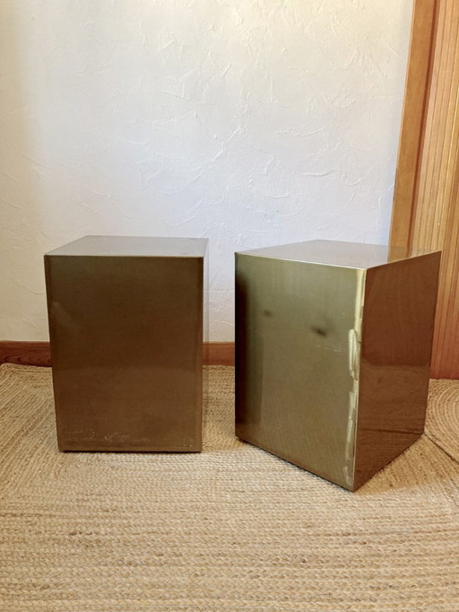 Electro-galvanized metal seat, brass effect. Pharrell Williams / Louis Vuitton fashion show, 2024