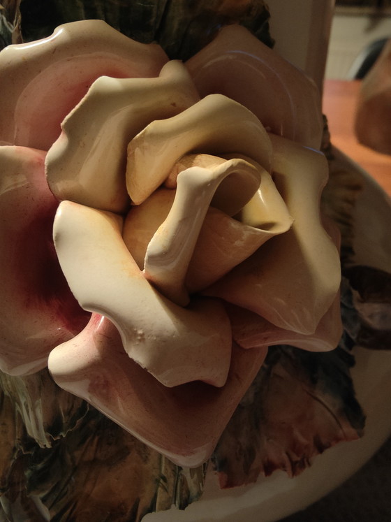 Image 1 of Große italienische Bassano-Vase – handgefertigt – florales Relief – 37,5 cm