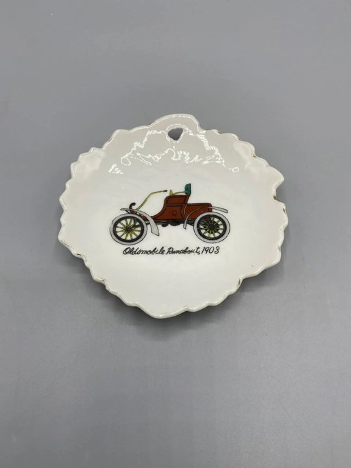 Piatto in porcellana, Oldsmobile Runabout 1903, Collezione di auto d'epoca – servies, Porcelain, Silver
