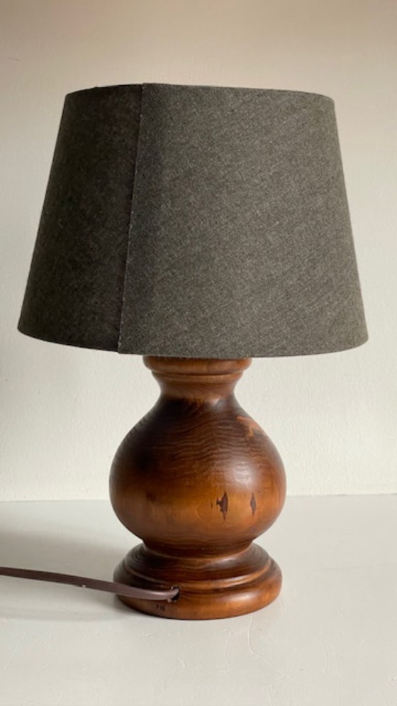 Image 1 of Vintage Country Style Solid Wood Lamp