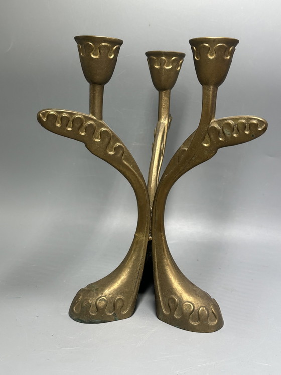 Image 1 of Bougeoir en laiton de style Art déco à motif floral, milieu du siècle