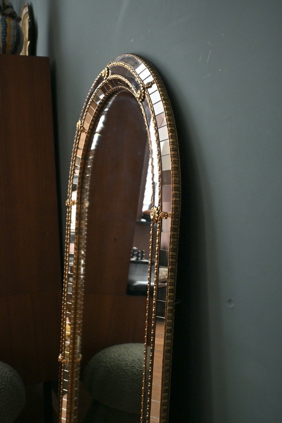 Image 1 of Grand miroir en mosaïque vénitienne