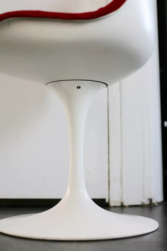 Image 1 of Chaise Tulip Non-Pivotante Estampillée Knoll