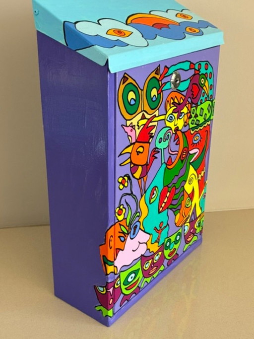 Boîte aux lettres peinte à la main – Œuvre d'art unique – beeldhouwkunst, Metal