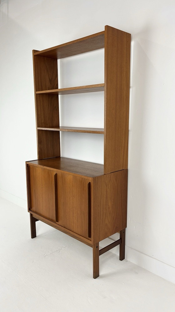 Teak veneer vintage bookcase – Wood (photo 11 of 11)