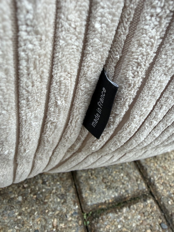 Image 1 of Ligne Roset Togo 2x 2zit in Beige Ribcord (Velours côtelé)