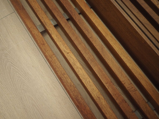 Specchio danese in mogano massiccio con ripiano a doghe, anni '70 – Legno (photo 10 of 14)