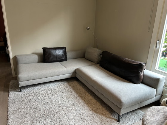 Image 1 of Design on Stock Aikon Lounge bank