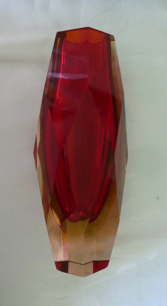 Murano Block Vase by Flavio Poli for Alessandro Mandruzzato, Sommerso, faceted, 1950s – Glass (photo 5 of 8)