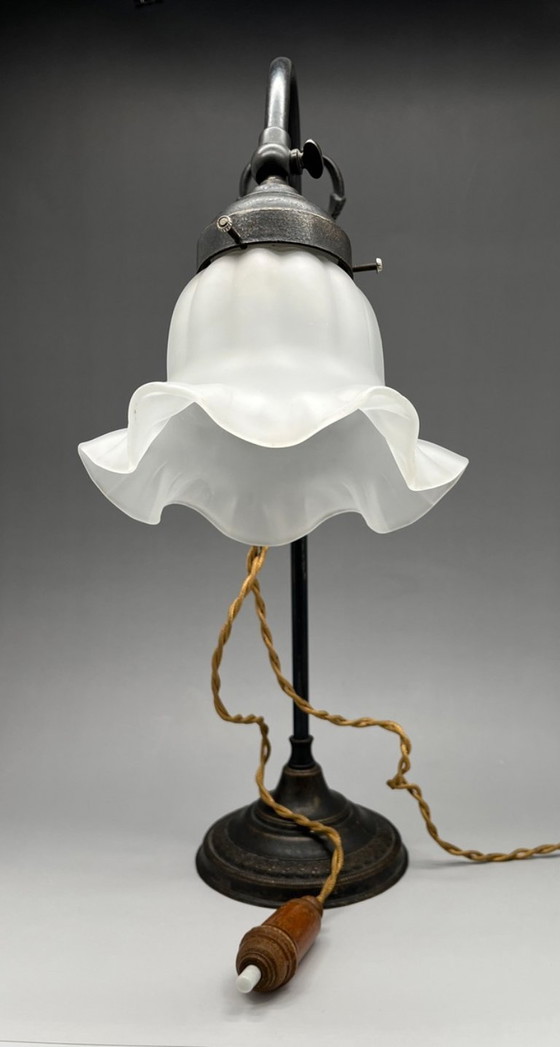 Image 1 of Art Nouveau Art Deco Art Nouveau lamp - messing/brons