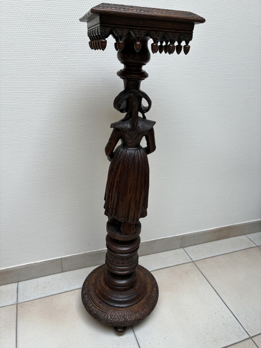 Antiker französischer Pflanzenständer aus Kastanienholz, datiert aus den 1930er Jahren – plantentafel, Wood