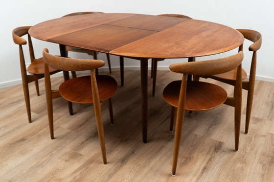 Mesa y sillas de Hans Wegner – Conjuntos de comedor, Madera, Vintage (photo 2 of 15)