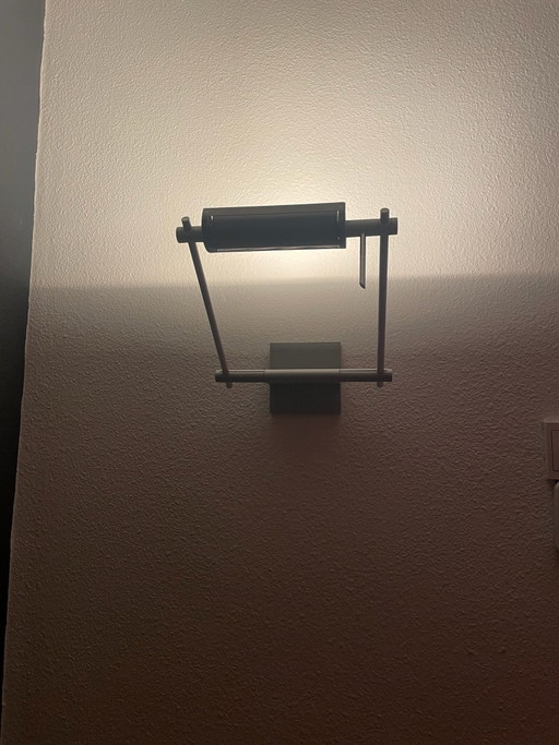 Nemo Logo wandlamp