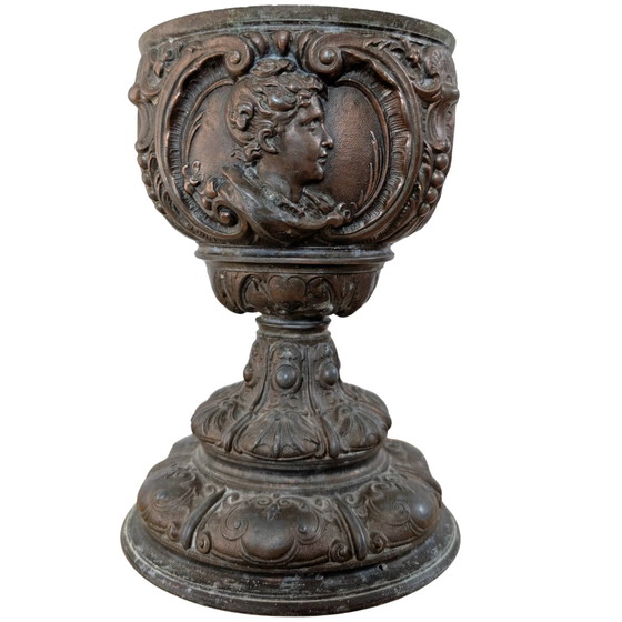 Urna antica francese in bronzo con medaglioni - Neoclassica - c. 1880 – Oggetti decorativi, Bronze (photo 12 of 15)