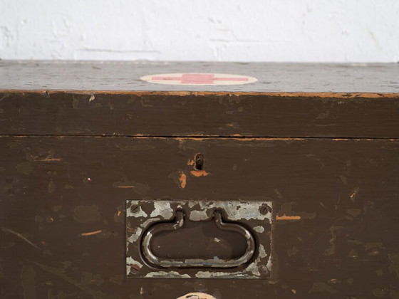 Valise médicale vintage Croix-Rouge (c.1940) #4 – Objets déco, Rustic (photo 25 of 40)