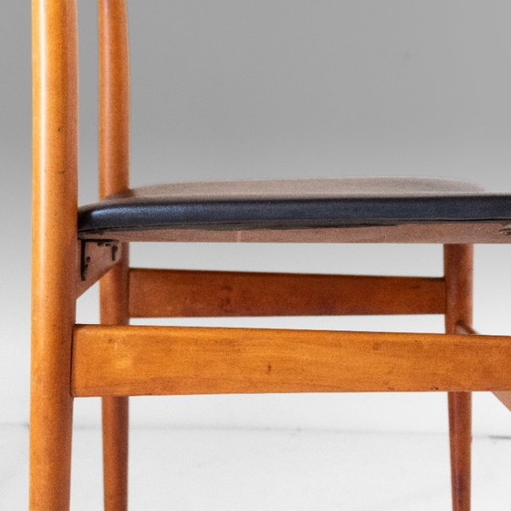 1x Chaises de salle à manger vintage italiennes en bois par Passoni Udine – Skai (photo 11 of 14)