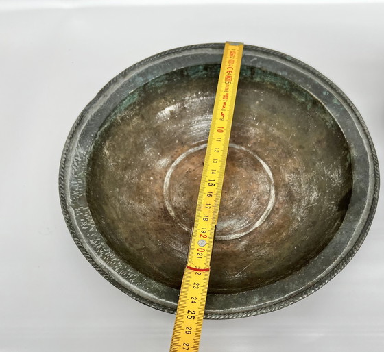 Image 1 of Antiguo juego de peltre con cuenco y jarra, finamente grabado, alrededor del siglo XIX.