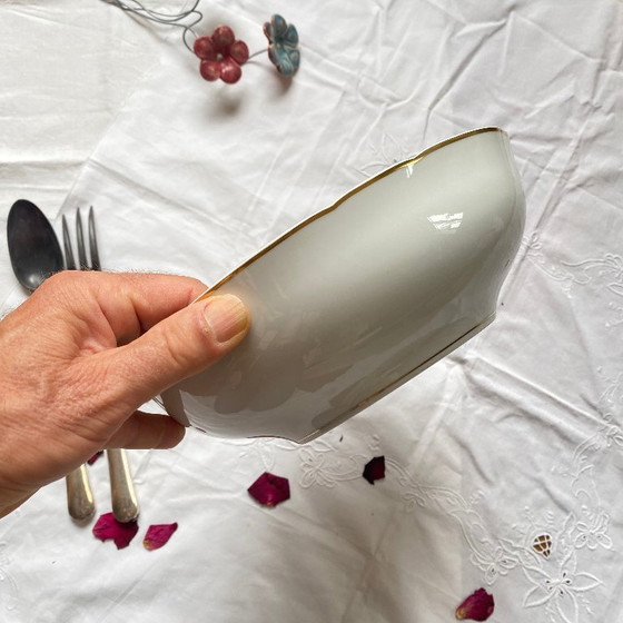 Image 1 of Limoges porcelain salad bowl with gilt decoration, Bernardaud Ronsard pattern