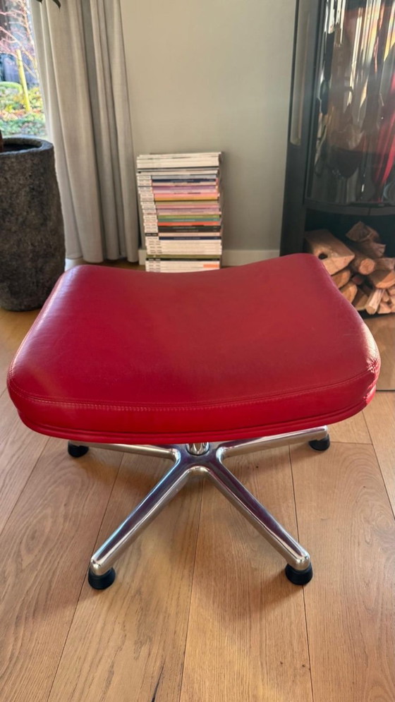 Image 1 of Artifort F154 rote Ledersessel (2x) mit Fußhocker