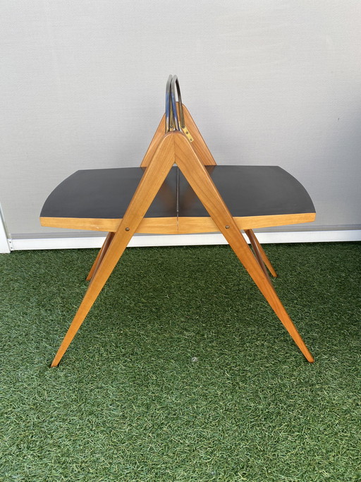 Zusammenklappbarer Beistelltisch im Vintage-Stil