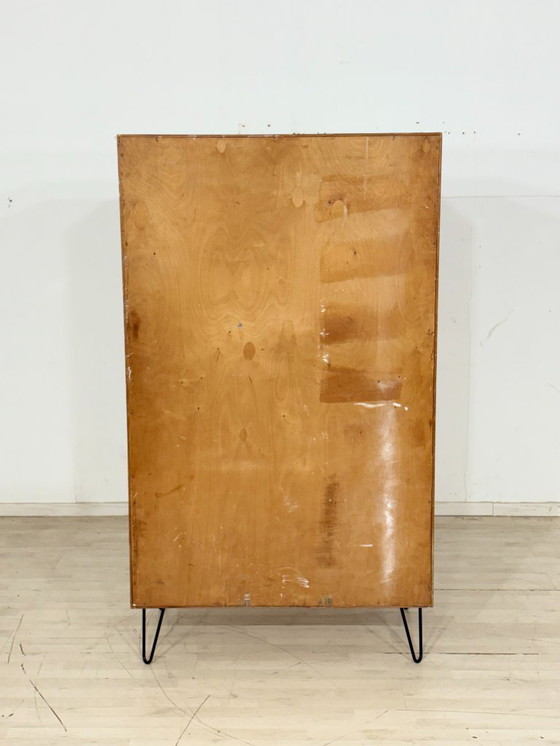 Image 1 of Vintage kledingkast / Linnenkast uit het midden van de 20e eeuw / Houten kast