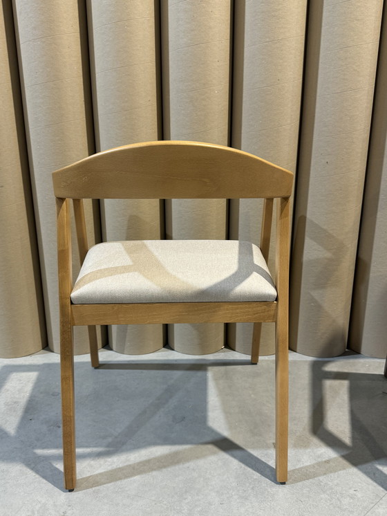 Image 1 of 6X Wooden Dining Chair - Beige Seat Cushion