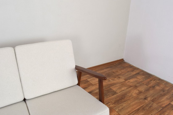Image 1 of Zweisitzer-Sofa aus dänischem Teakholz aus der Mitte des 20. Jahrhunderts, 1960er Jahre.