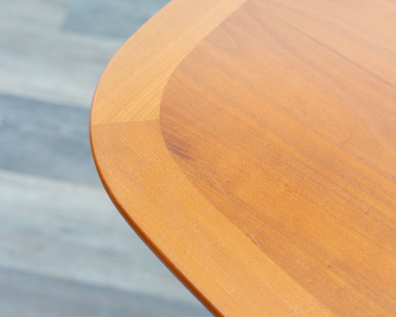 Image 1 of Tavolo da pranzo/tavolino da caffè, regolabile in altezza, in legno di ciliegio, anni '70