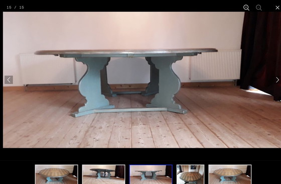 Image 1 of Table ronde XXL unique faite à la main en 2 parties