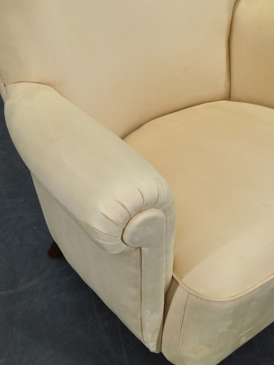 Image 1 of Fauteuil lounge danois à haut dossier des années 1950, récemment retapissé