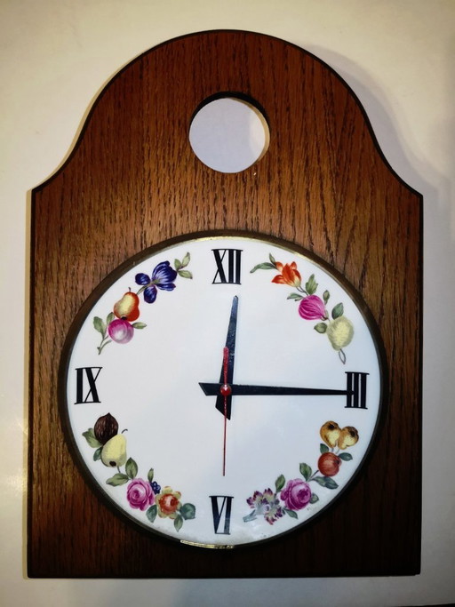 Seltene antike Vintage-Retro-Uhr aus Holz und Porzellan aus Paris / 1970er Jahre – klokken, Wood