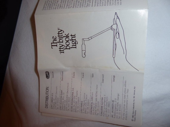 Image 1 of Lampada per libri Itty Bitty