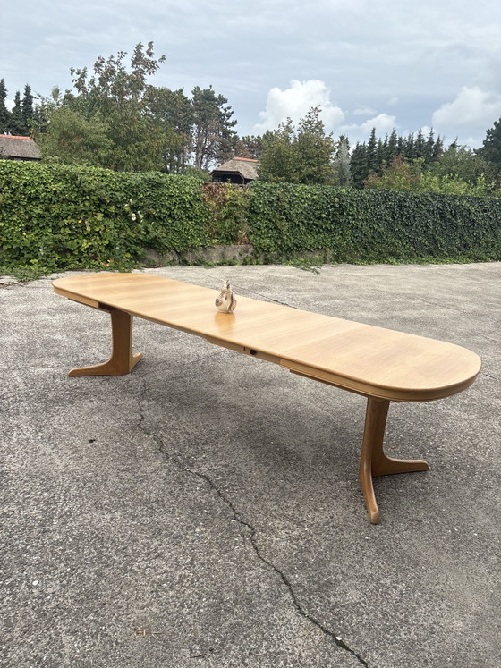 Bellissimo tavolo anni '70 – Tavoli da pranzo, Legno (photo 3 of 9)