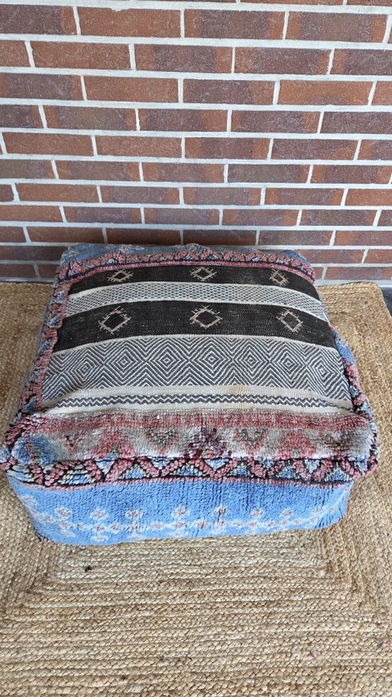 Pouf berbère vintage – Poufs & repose-pieds, Wool (photo 4 of 6)