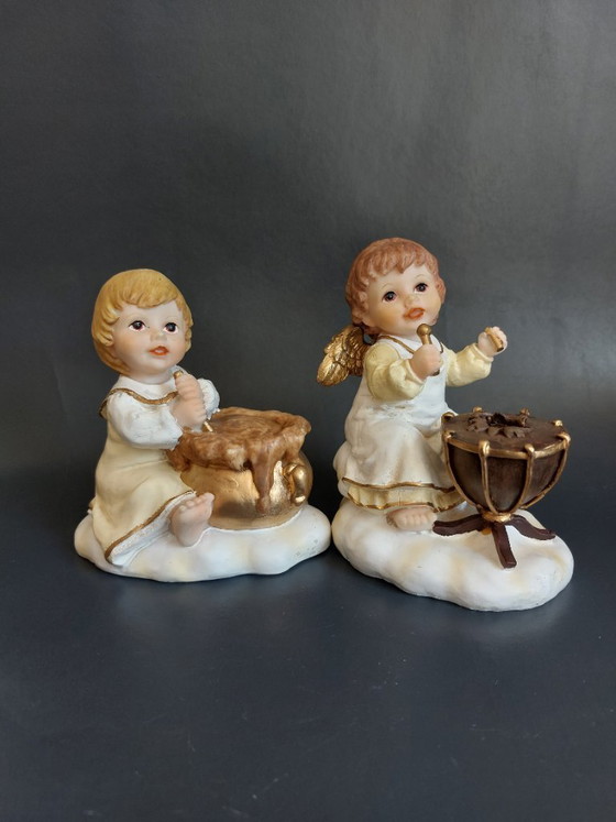 Image 1 of Figurines Seneca en polystone fabriquées à la main