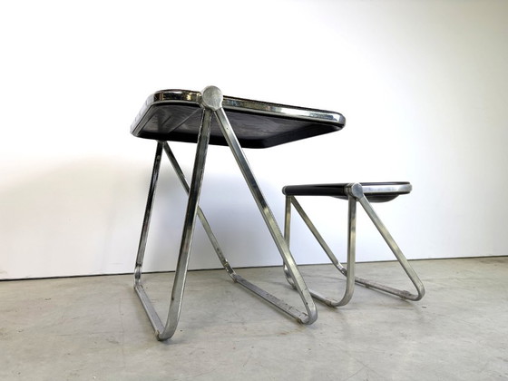 Platone folding table with stool by Giancarlo Piretti for Castelli, 1970s, Anonima Castelli, Desk, Metal (photo 10 of 15)