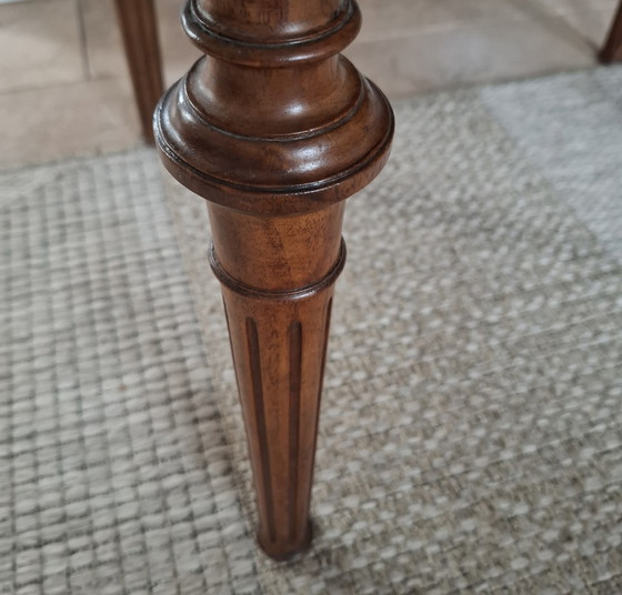 Image 1 of Antiker Couchtisch aus Mahagoni