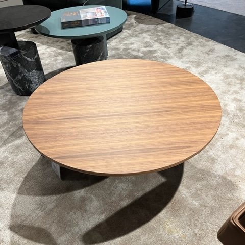Cassina Sengu coffee table