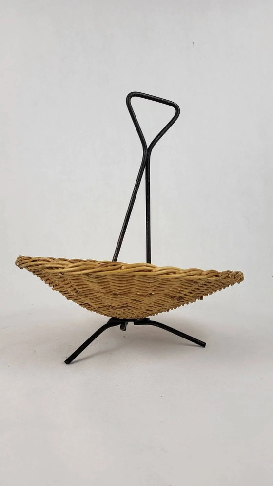Vintage rattan and metal basket 1960's – Crockery, Wicker (photo 4 of 7)