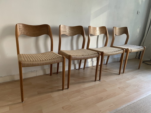 Vintage eettafel + 4 stoelen Niels Otto Møller Deens design