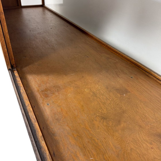 Image 1 of Grote vintage eikenhouten winkelvitrine