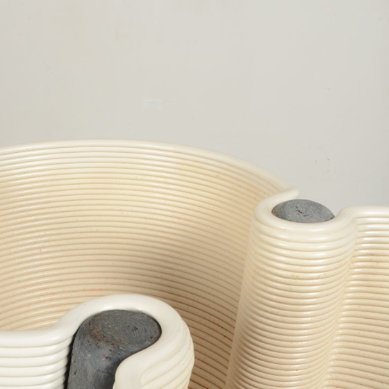 1x Dirk van der Kooi planter, 3D printed – Plant pot, Plastic, Other (photo 4 of 5)