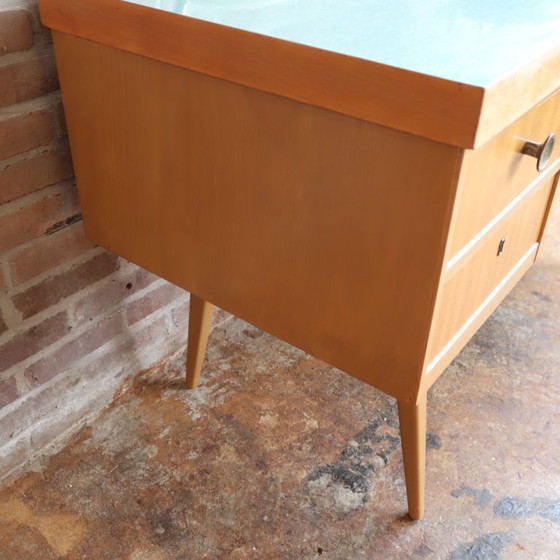 Image 1 of Scrivania vintage anni '60-'70 in formica