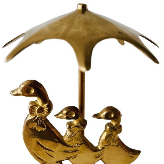 Image 1 of Statuetta d'ottone vintage con ombrello per anatre, anni '70