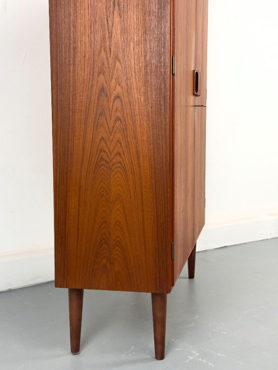 Image 1 of Deense kast in teakhout van Børge Mogensen voor Søborg Møbelfabrik, jaren 60