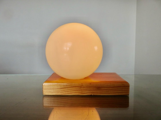 Image 1 of Paire d'appliques scandinaves en pin et opaline, années 80