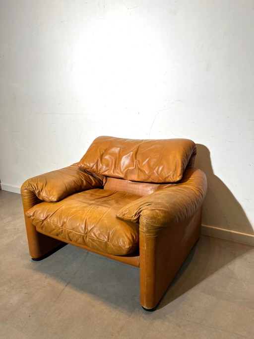 Sillón Cassina Maralunga de cuero de Vico Magistretti – fauteuils
